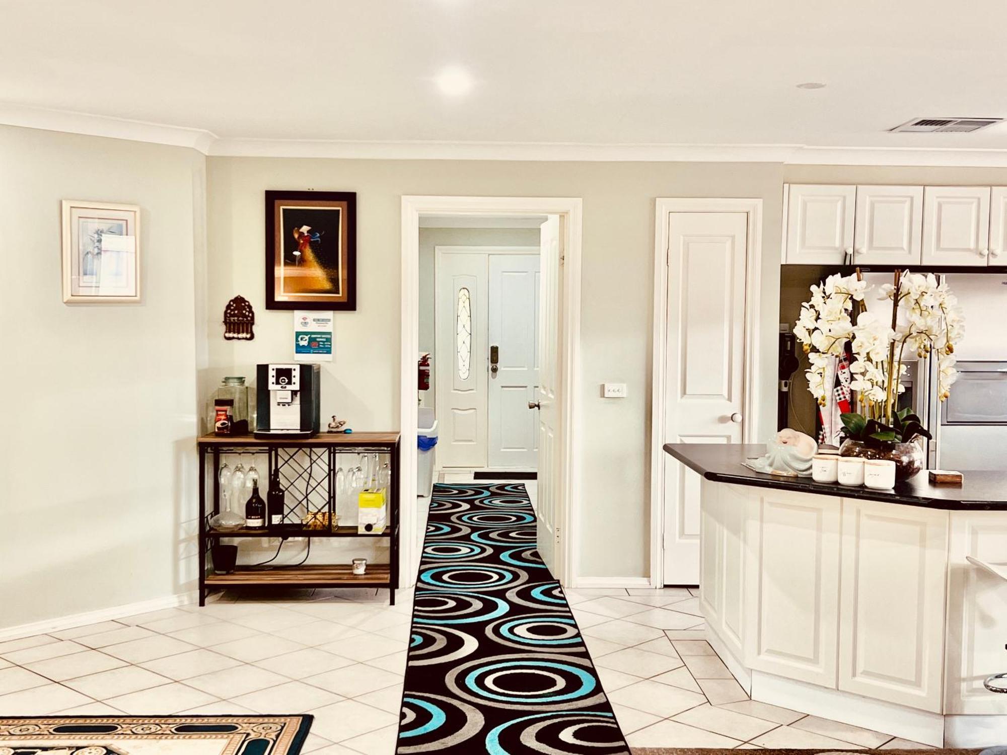 Spacious 6 Bedroom Holiday Home 15 Min Away From Melbourne Airport Sydenham 외부 사진