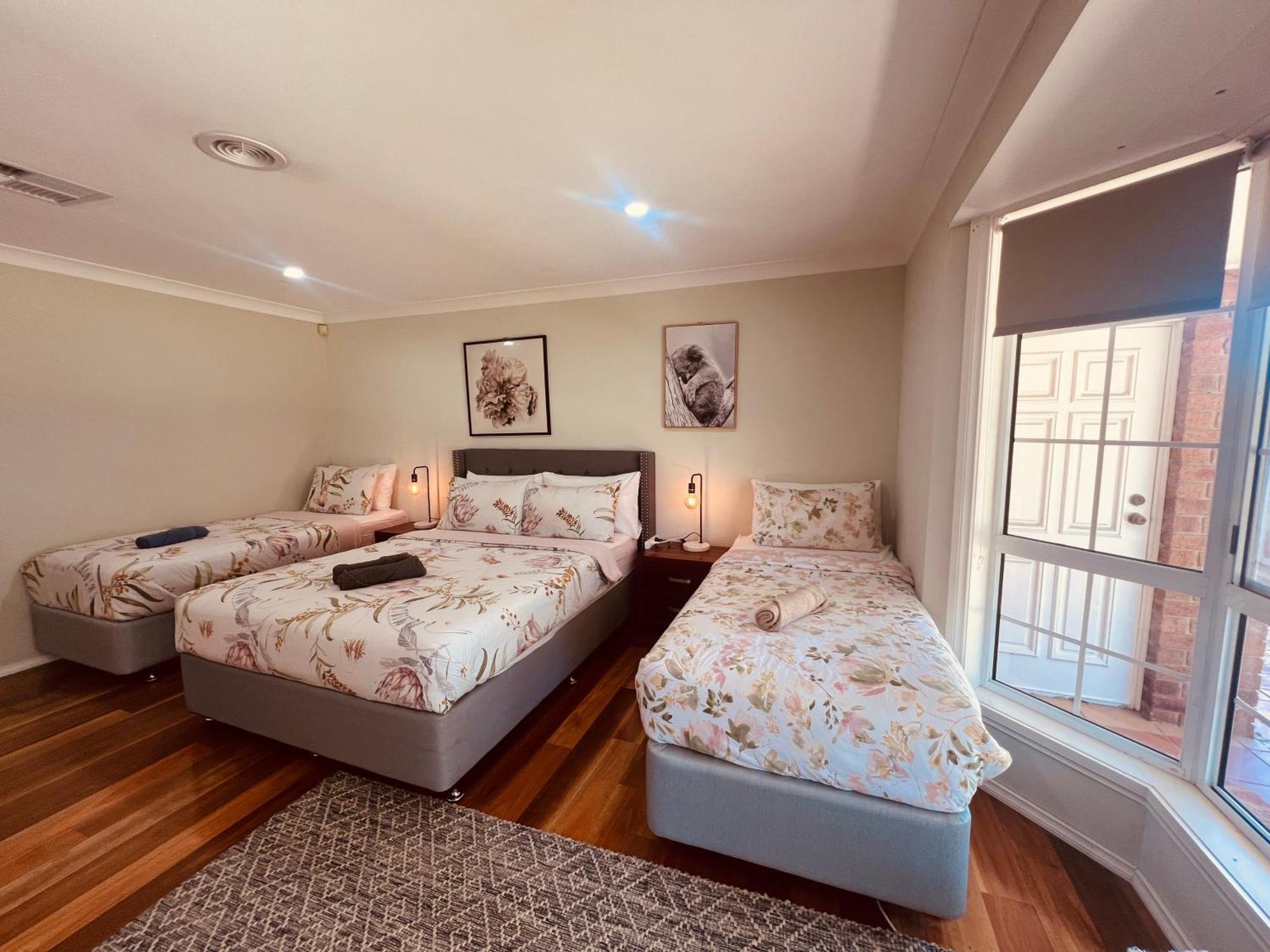 Spacious 6 Bedroom Holiday Home 15 Min Away From Melbourne Airport Sydenham 외부 사진